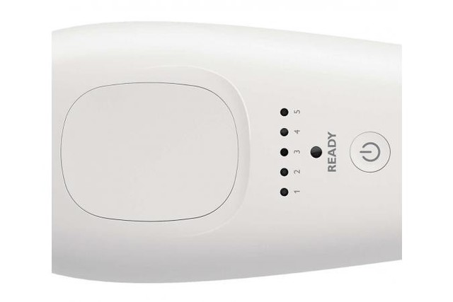 Фотоэпилятор Philips Lumea Essential BRI860/00 - фото3